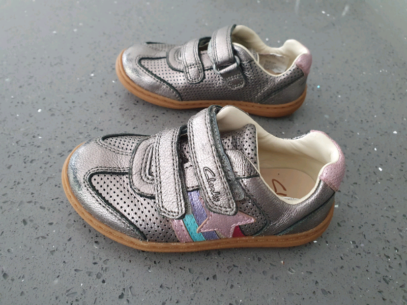 clarks emslie warren navy